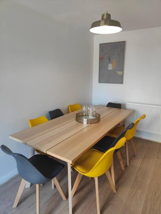 Shoreline Seaside Holiday Home Aberavon Beach Port Talbot Eksteriør billede